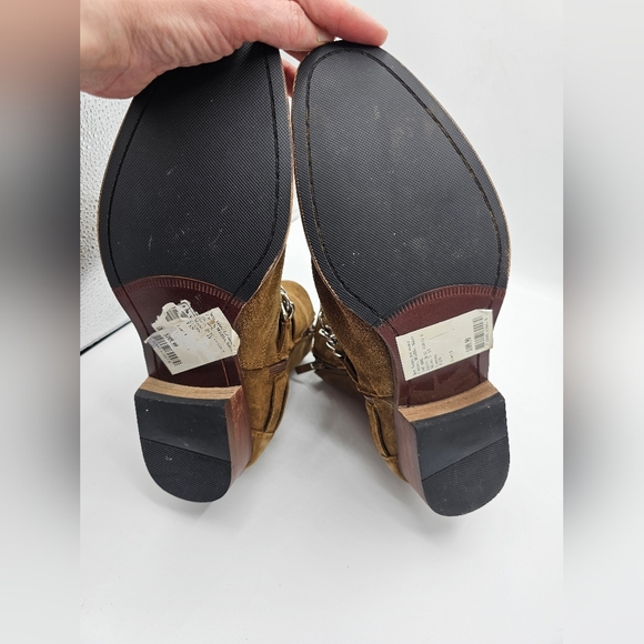 *CLEARANCE* INC Ankle Boots NWT Men's 8/Women's 10 - Picture 4 of 9